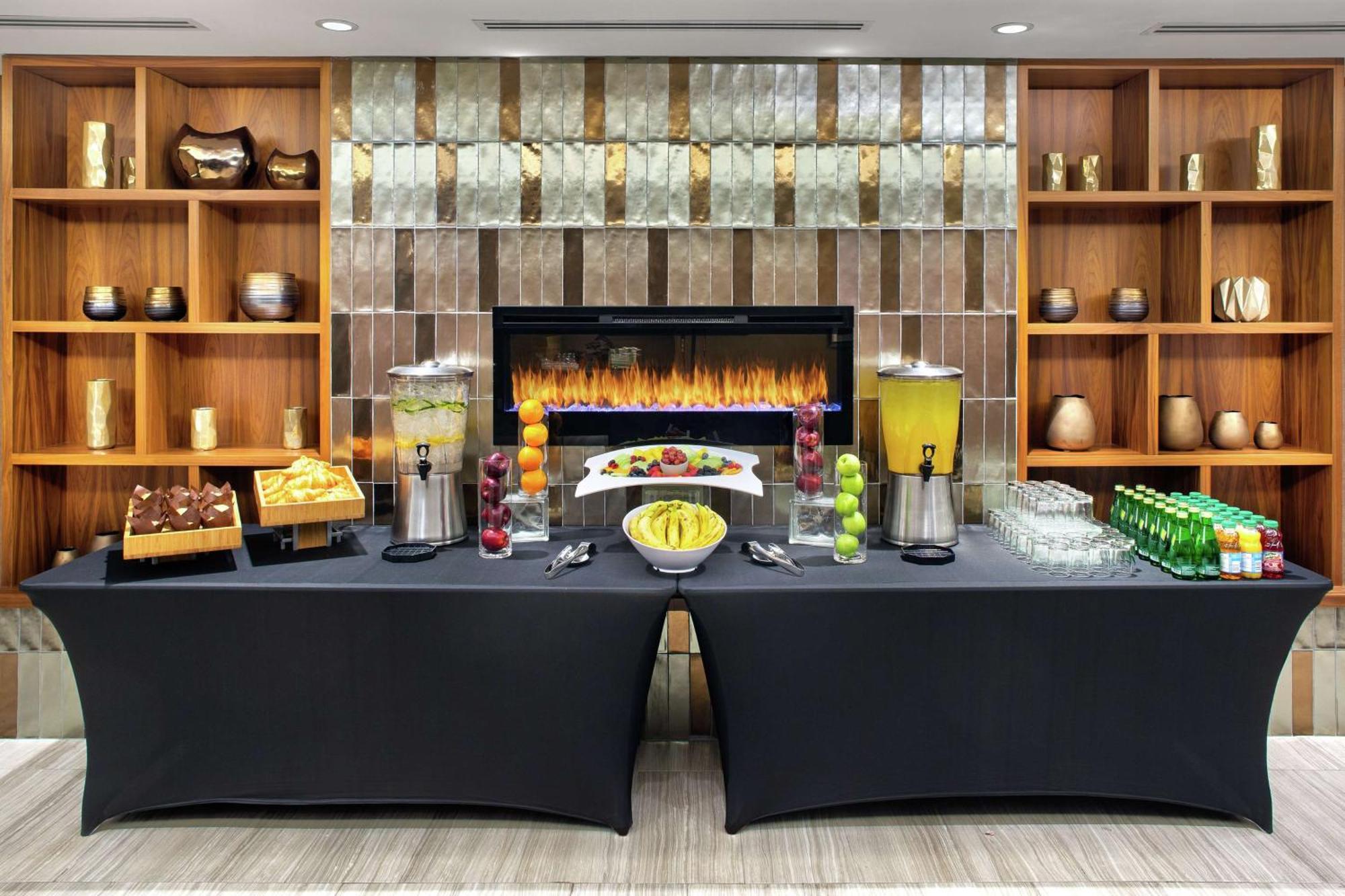 Doubletree By Hilton Toronto Airport, On Ξενοδοχείο Εξωτερικό φωτογραφία